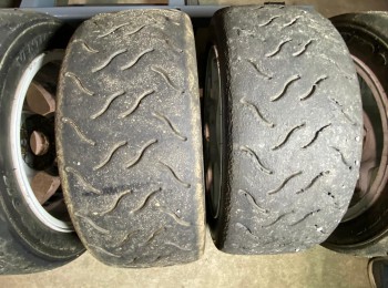 Slicks hankook t71 y t51 en 15
