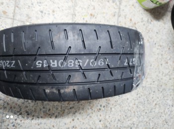 Se vende 1 neumático hankook z205 190-58-15 en compuesto w57 nuevo