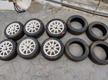 Lote de neumáticos pirelli seco y lluvia