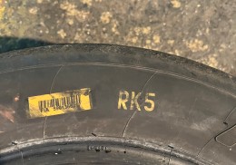 Pirelli 2021 en 15”