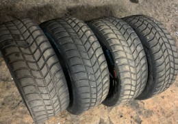 Slicks pirelli en 15 - lote