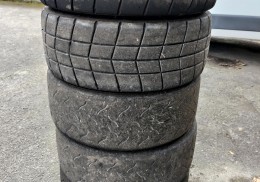 Lote neumáticos competición en 15