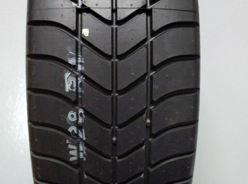 Lote de pirelli validas copas de galicia