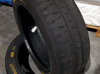Se venden pirellis rk para copas galicia 2020