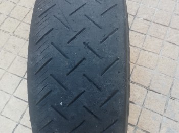 4 michelin de afalto compuesto medio y blando