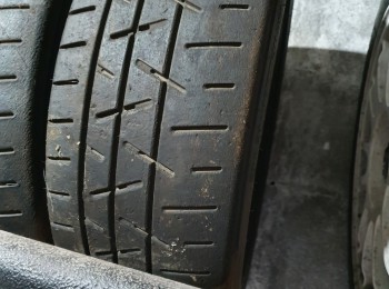 6 slick,4 hankoo 2 pirelli