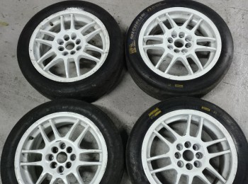 Michelin y hankook