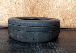 Sliks pirelli en 16