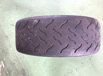 Se vende 2 hankook moldeados compuesto medio 190/625/17