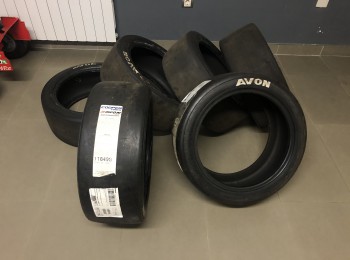 Oportunidad lote neumaticos 17, montaña, circuitos, rallye