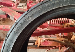 Vendo semislicks 205/40r17