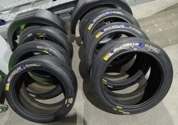 Slick michelin nuevos
