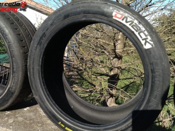 Neumáticos en 18 pulgadas a. 100€ unidad