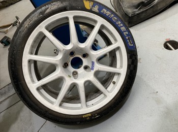Michelin fia en 18,compuesto 33