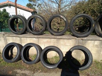 Neumáticos en 18 fia , marca dmack  al 90% 100€