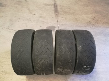 Hankook  compuesto 52 en 18