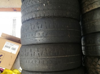 Lote más de 40 neumáticos pirelli y michelin
