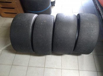 Neumatico pirelli dss slick solo 16 km