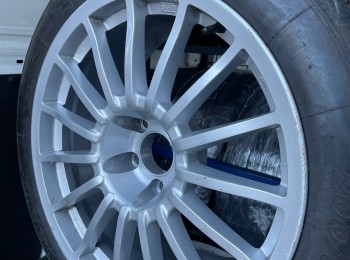 Vendo llantas braid  mitsubishi lancer 