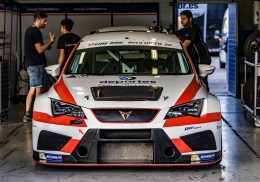 Cupra tcr