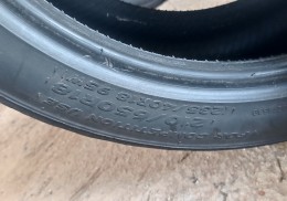 Se venden 2 neumáticos hankoook t52 en 18