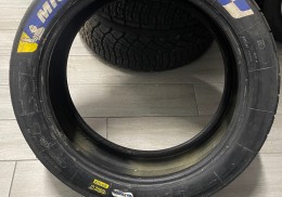 Slicks michelin 18”