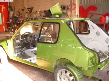 Se vende o se cambia peugeot 205 f2000