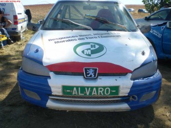 Vendo carroceria 106 con barras autocross