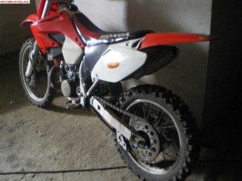 Se vende o se cambia cr 250 por peugeot 205rally o gty