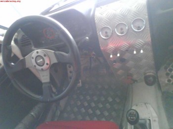 Se vende o se canbia por coche de competicion