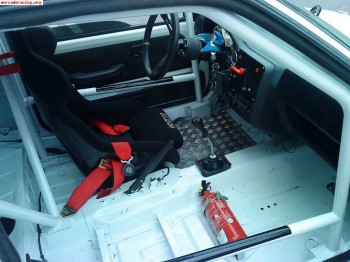 Busco coche de carreras económico en asturias.