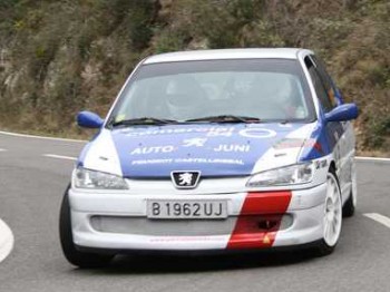 Se vende peugeot 306 s16 gr a con accidente frontal