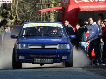 Peugeot 205gti 1.9  con muchos extras