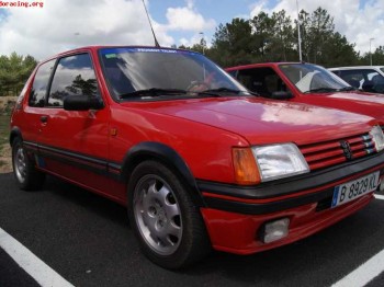 Cambio 205 gti (130) por 205 carreras