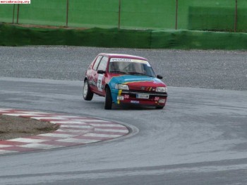 Peugeot 205 f2000