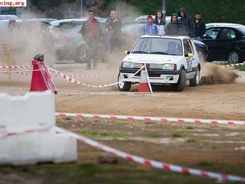 Vendo o cambio peugeot 205 slalom