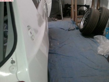 Se vende 205 con kit de ensanche 2500eu