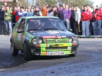 Se alquila 205 rallye gr.a