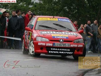 Se vende o cambia 106 gti 16v max gr.a