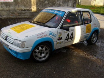 Se vende  205 rallye 