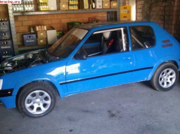 Vendo p205 gti  con barras