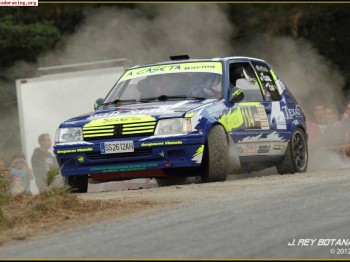 Se cambia por 106 gti de rally