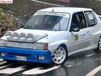 Vendo peugeot 205 1. 9 gti para rallys o montaña