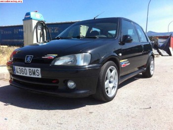 Se vende o cambia peugeot 106 rally