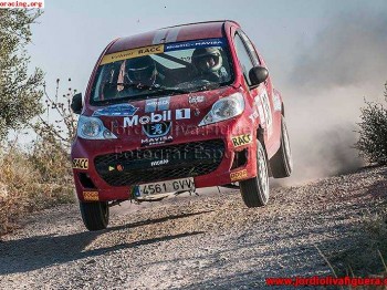 Vendo peugeot 107 volant racc