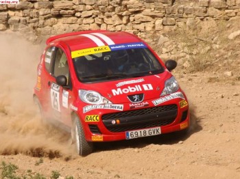 Marc llobera vende o alquila peugeot 107 volant racc 