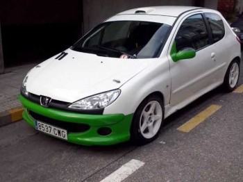 Se vende 206 gr:a buen precio