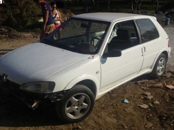 Se vende peugeot 106 sport o se despieza