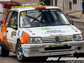 Peugeot 205 f2000