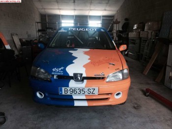 Se vende carroceria de 106 rallye 
